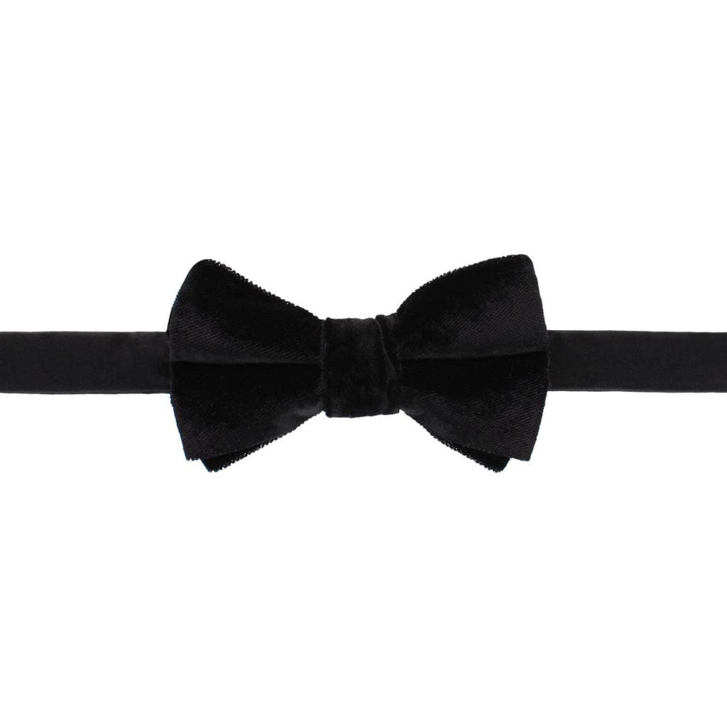 Trafalgar Poirot Velvet Solid Colored Bow Tie