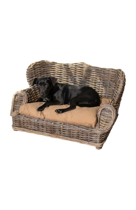Classic 27.5" x 18" Mediterranean Handwoven Rattan Pet Daybed with Machine-Washable Cushion