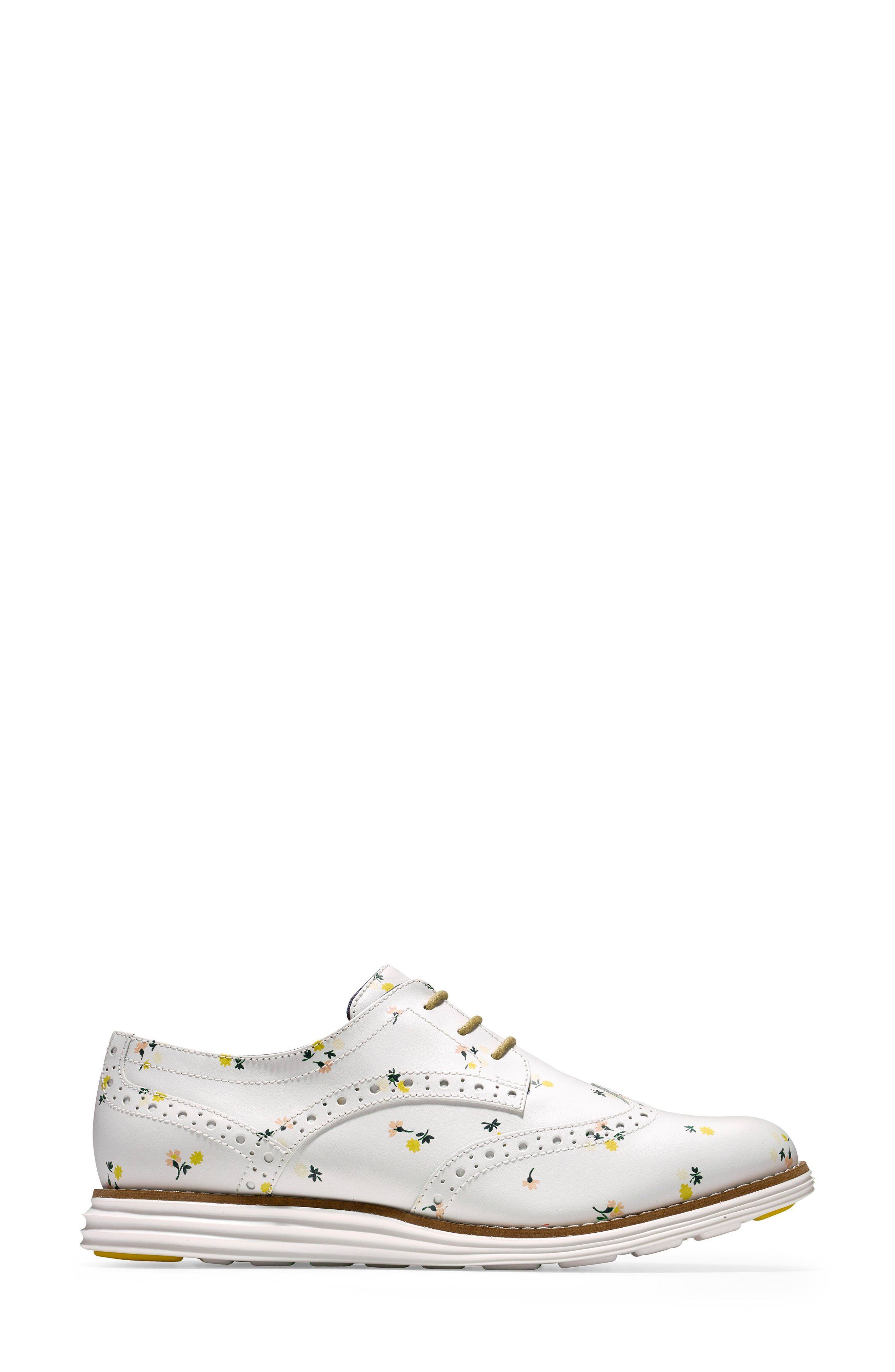 Cole Haan 'Original Grand' Wingtip Oxford, Alternate, color, 