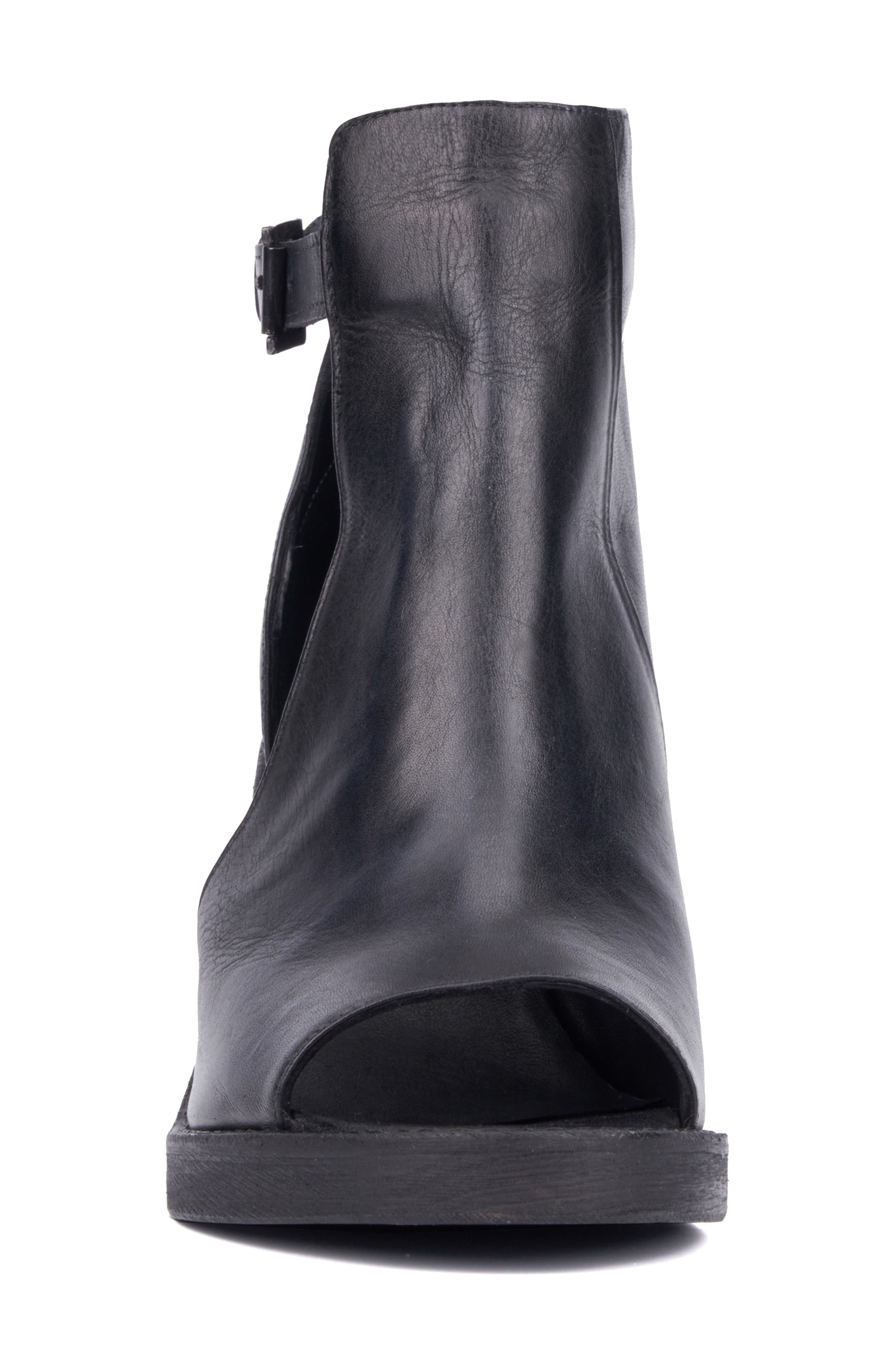 VINTAGE FOUNDRY Laverne Block Heel Sandal, Alternate, color, Black