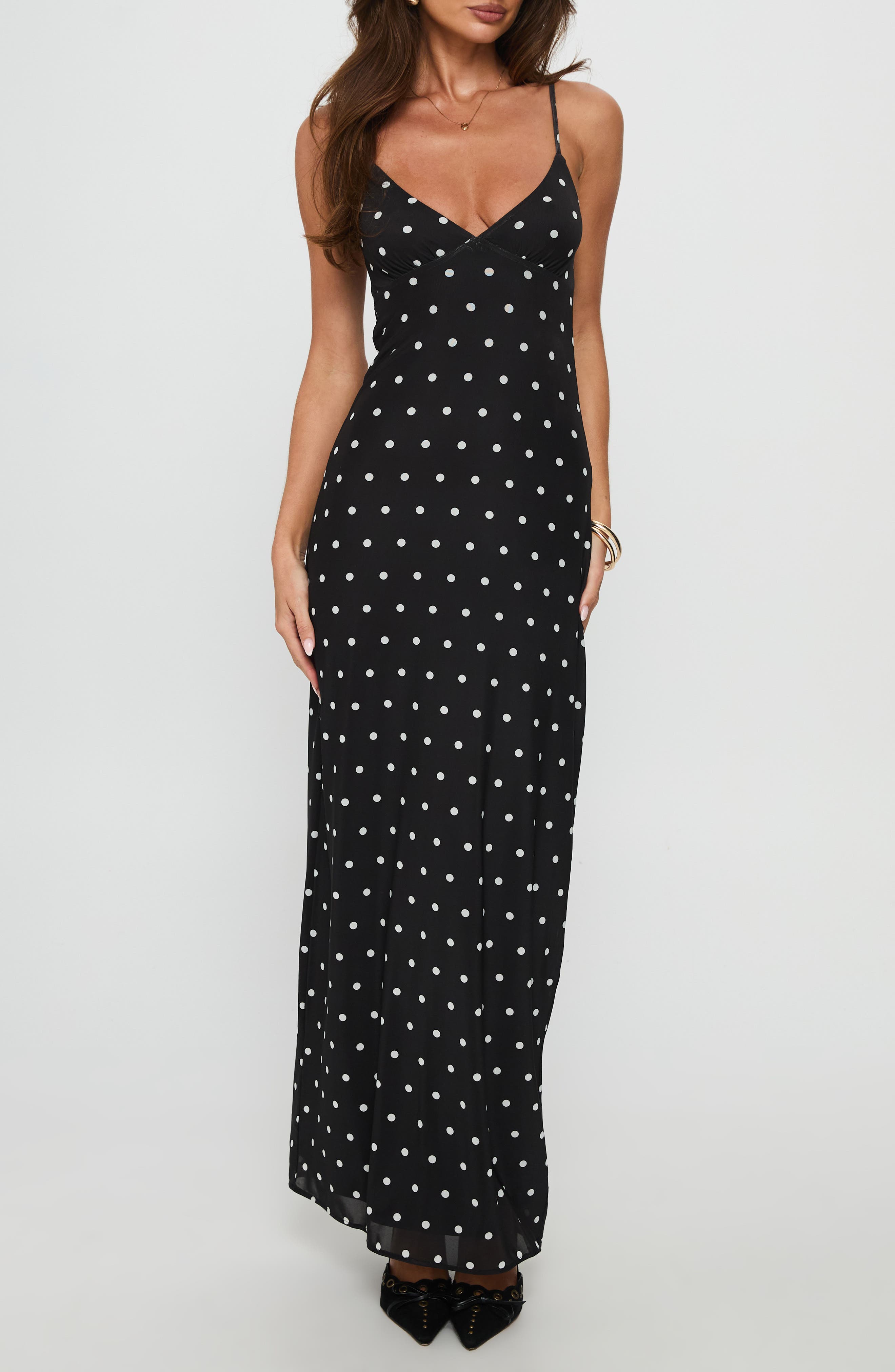 selected BLACK POLKA