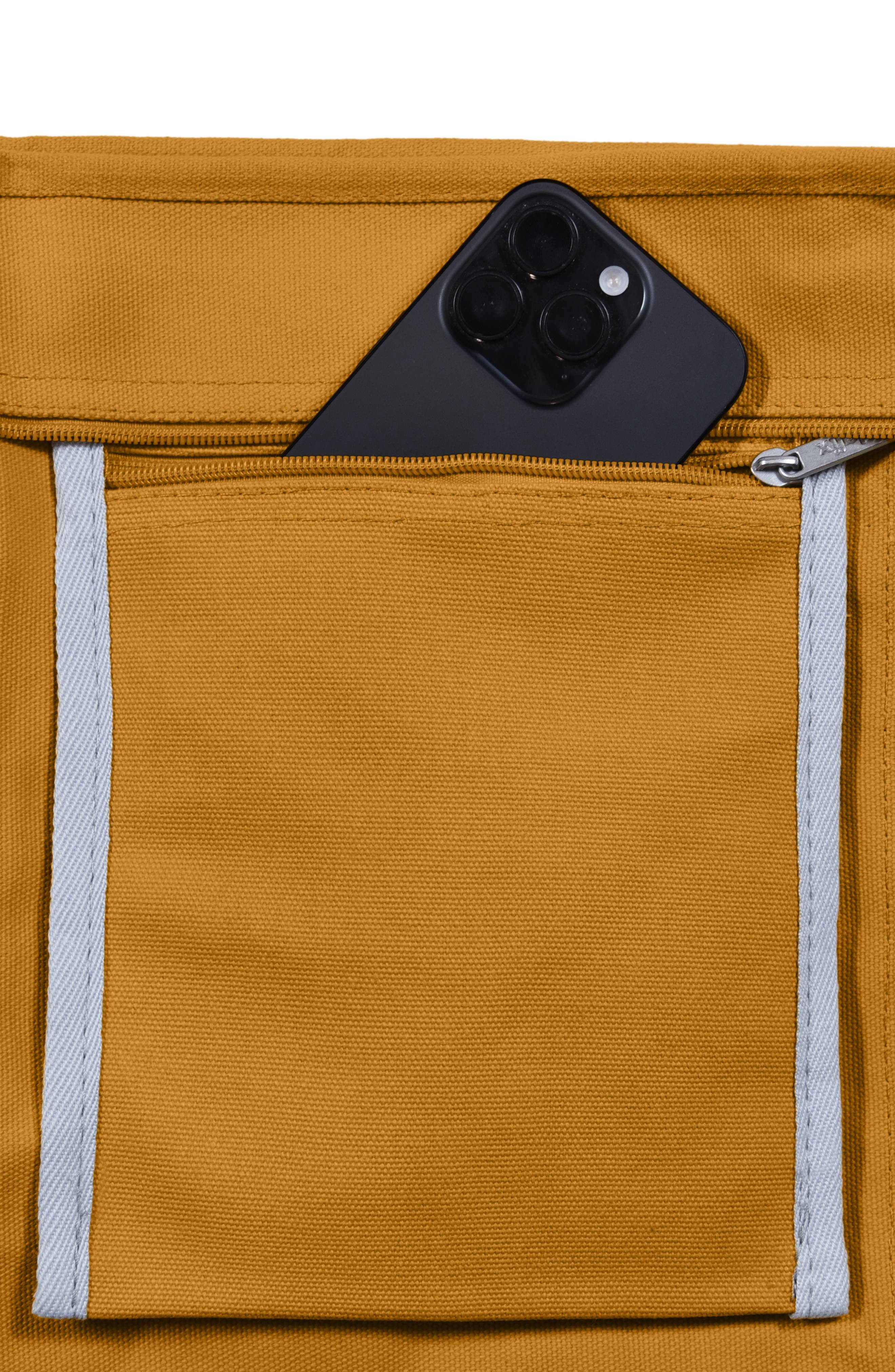 Ghost 20" Go-To Canvas Tote Bag, Alternate, color, Butterscotch
