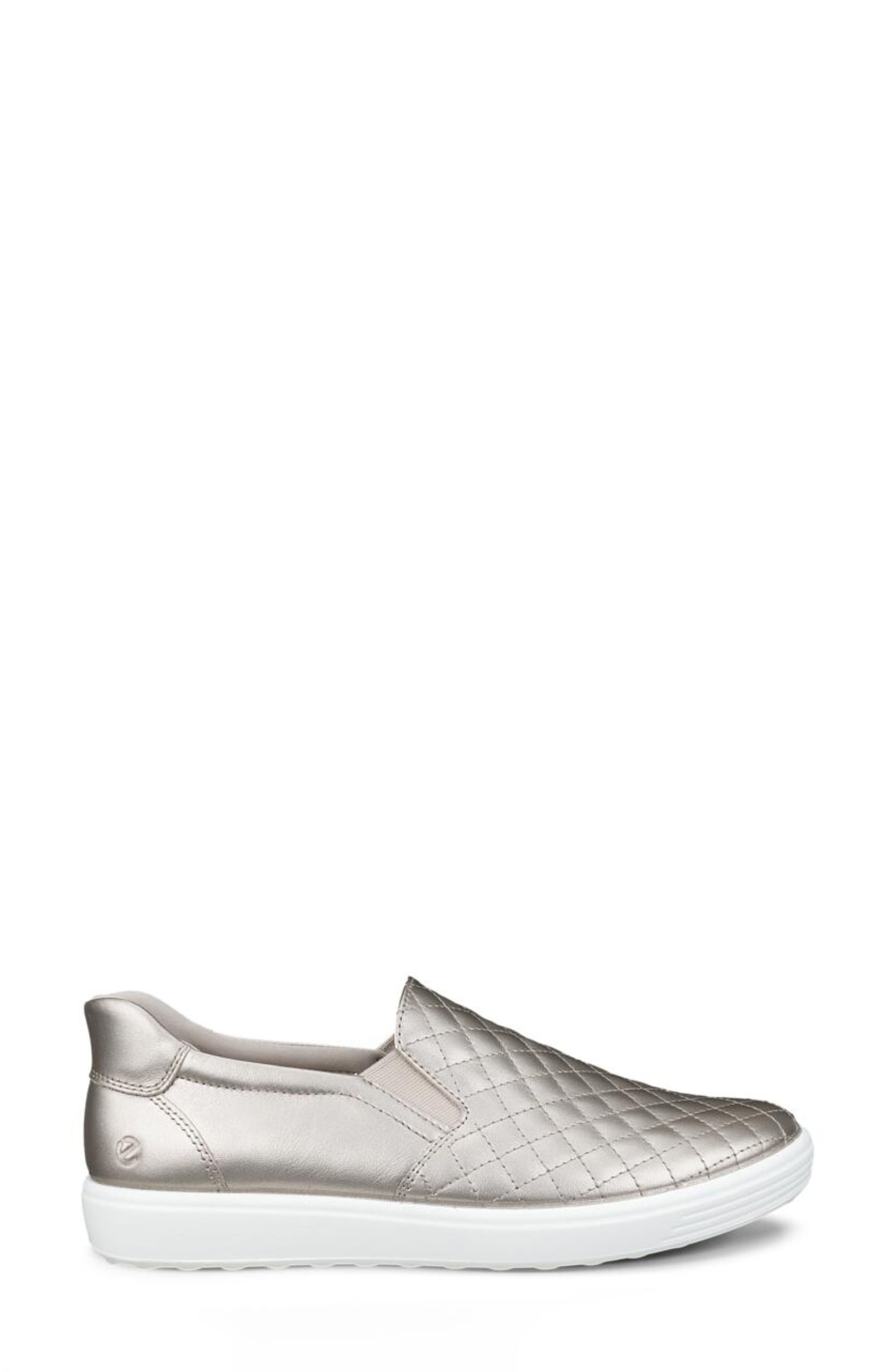 ECCO Soft 7 Slip-On Quilted Sneaker, Alternate, color, Pure Cashmere Foil