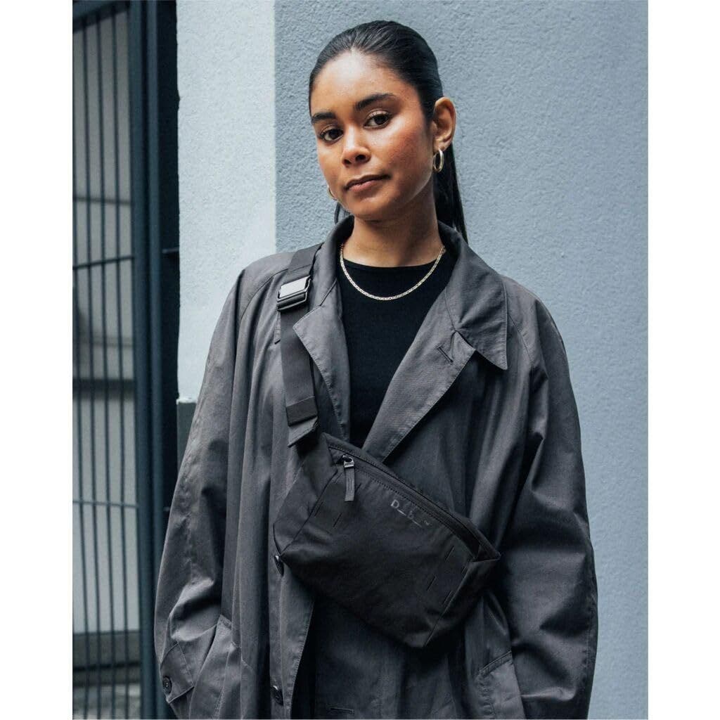 D_b_ Freya Large Fanny Pack, Alternate, color, Black Out