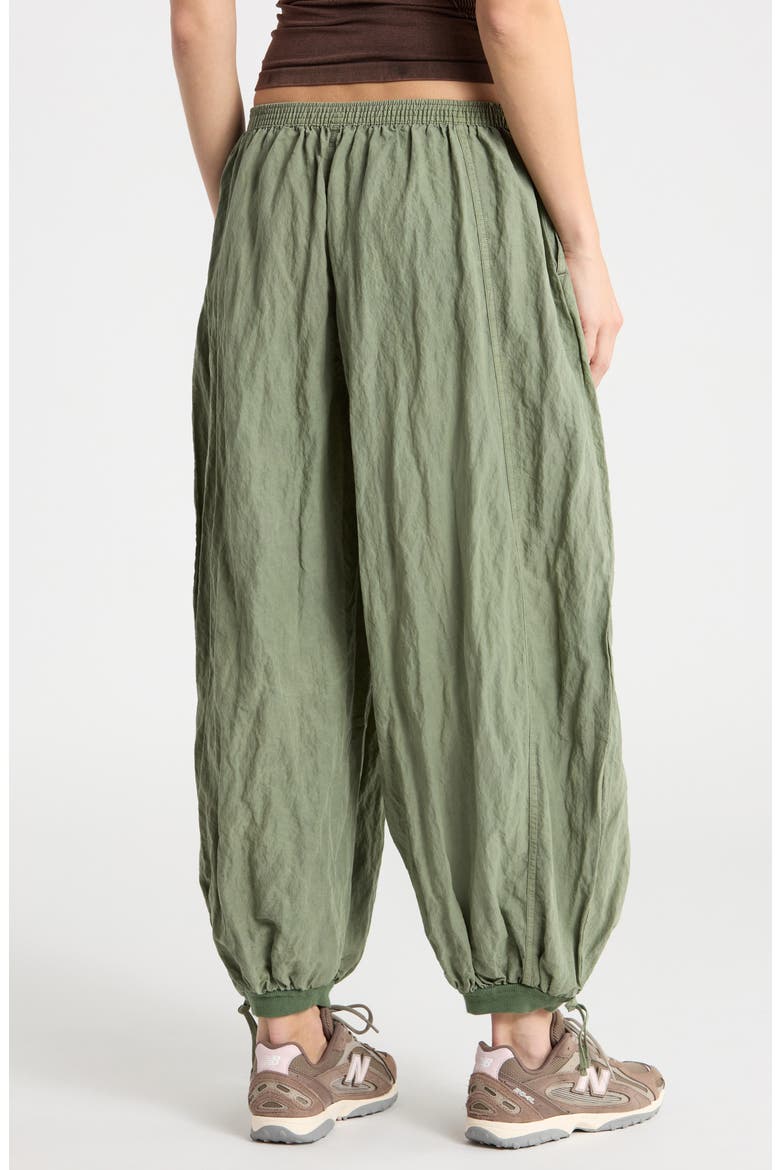 On It High Waist Crop Joggers, Alternate, color, DK GREEN