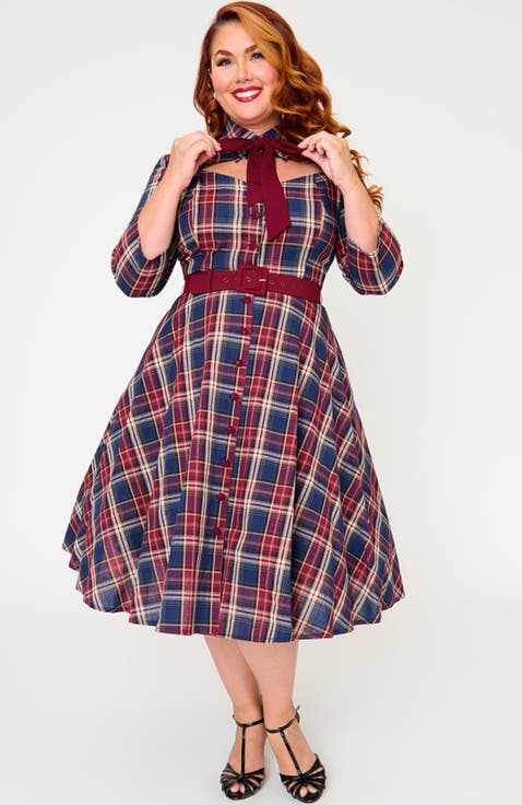 Plus Size Sweetheart Neck Swing Dress