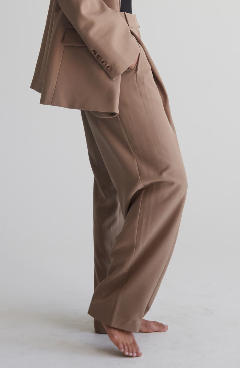 RE ONA Joey Pleated Wide Leg Suit Trousers, Alternate, color, 