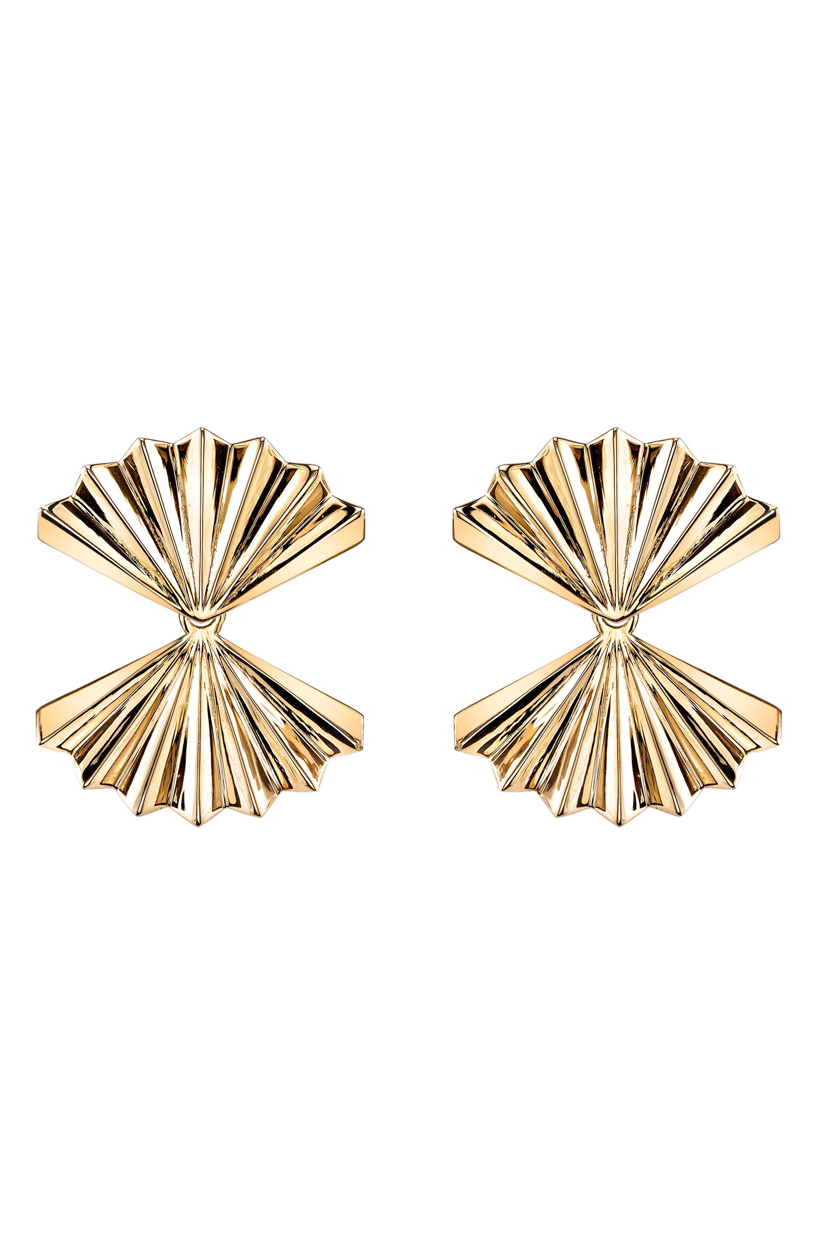 selected 18K YELLOW GOLD