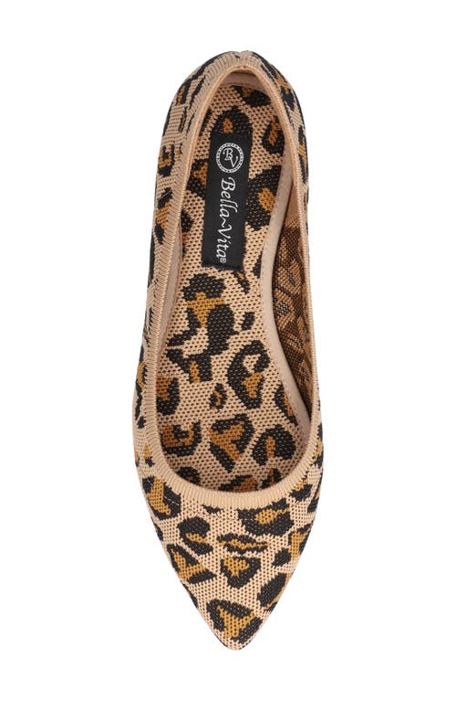 Bella Vita Mireya Knit Flat In Brown