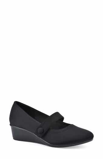 Brightly Mary Jane Wedge Pump
