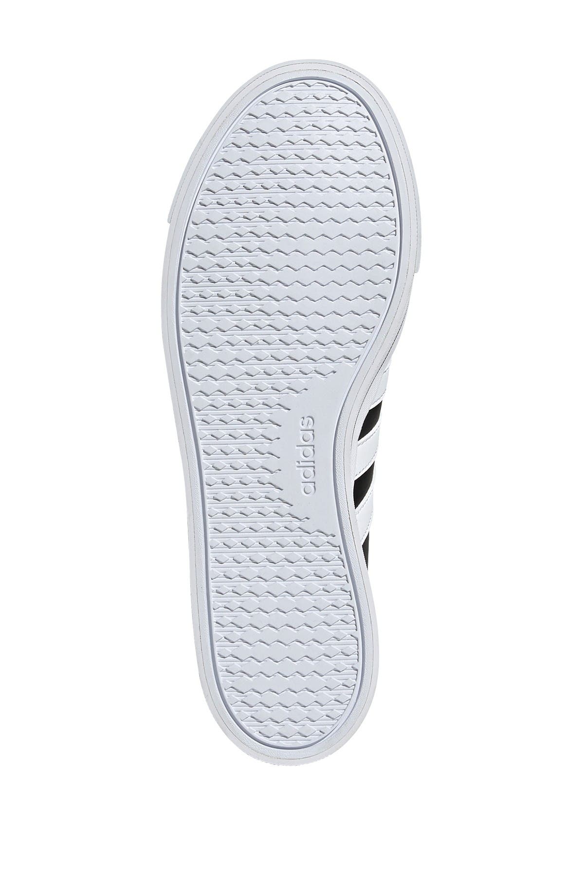 adidas Retrovulc Skater Shoe, Alternate, color, 