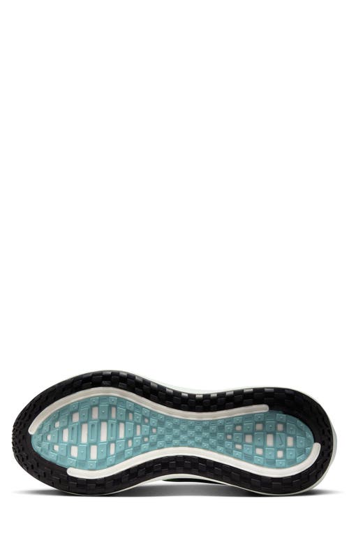 Nike Vomero Plus Running Shoe In Multi