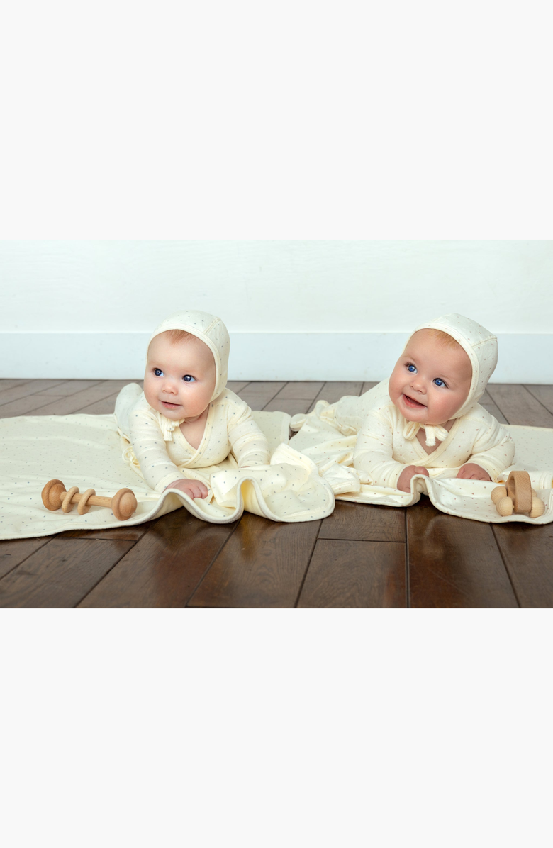 NoggiWear Boys Velour Dot Pattern Wrap Blanket, Alternate, color, Boy Print