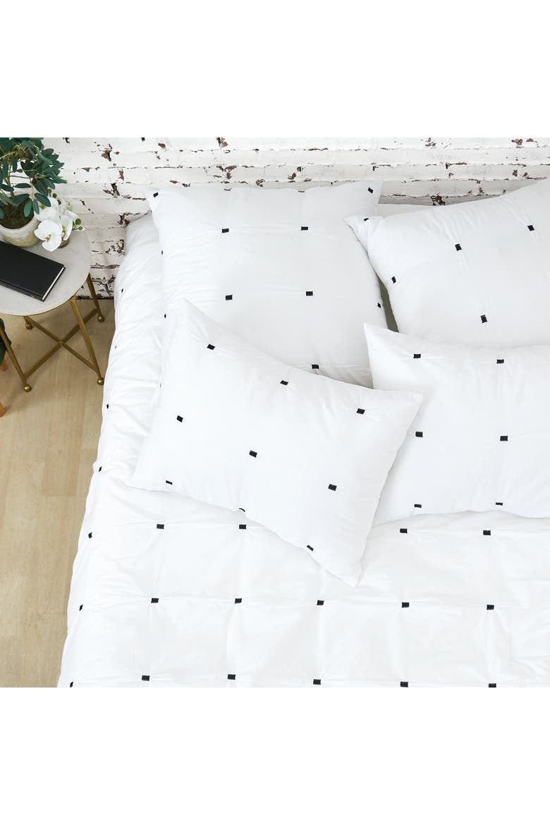 Dot Embroidery Quilt, Alternate, color, Blue