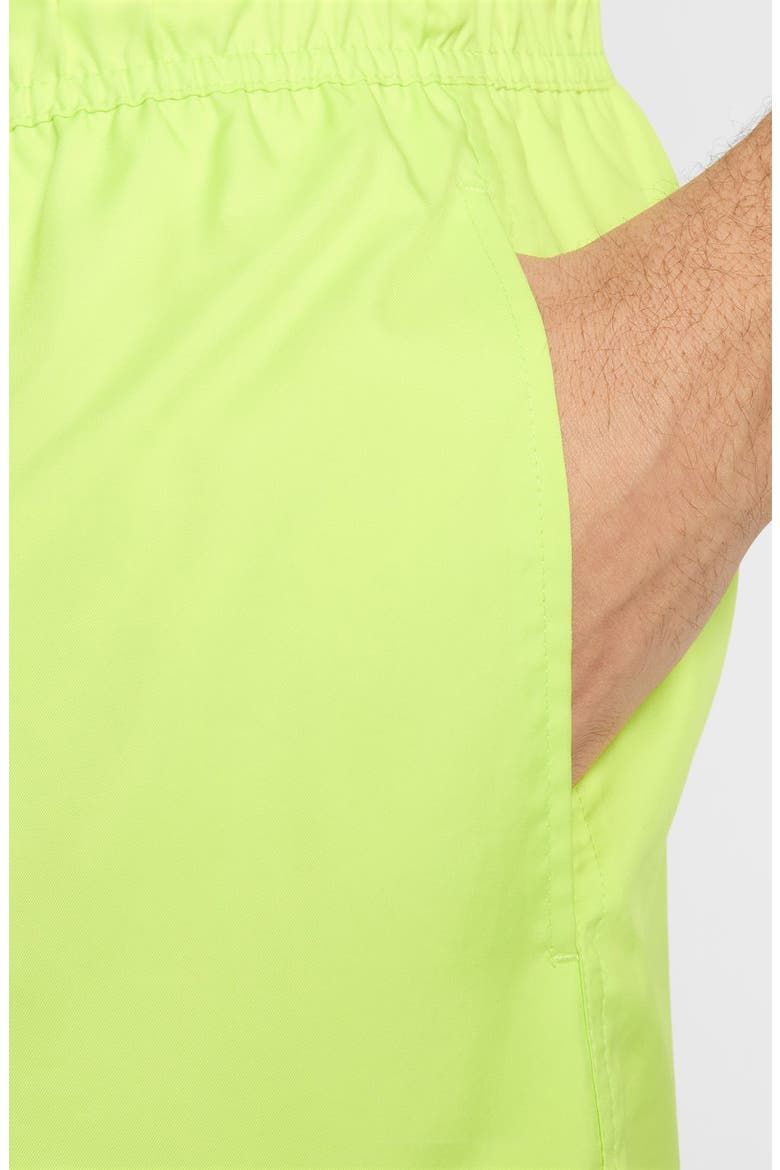 Club Woven Flow Shorts, Alternate, color, 736 LTLMTW/WHITE