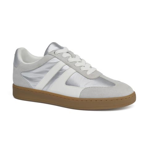 Pippa Sneaker