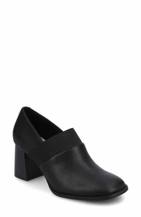 Journee Collection Maeve Pump