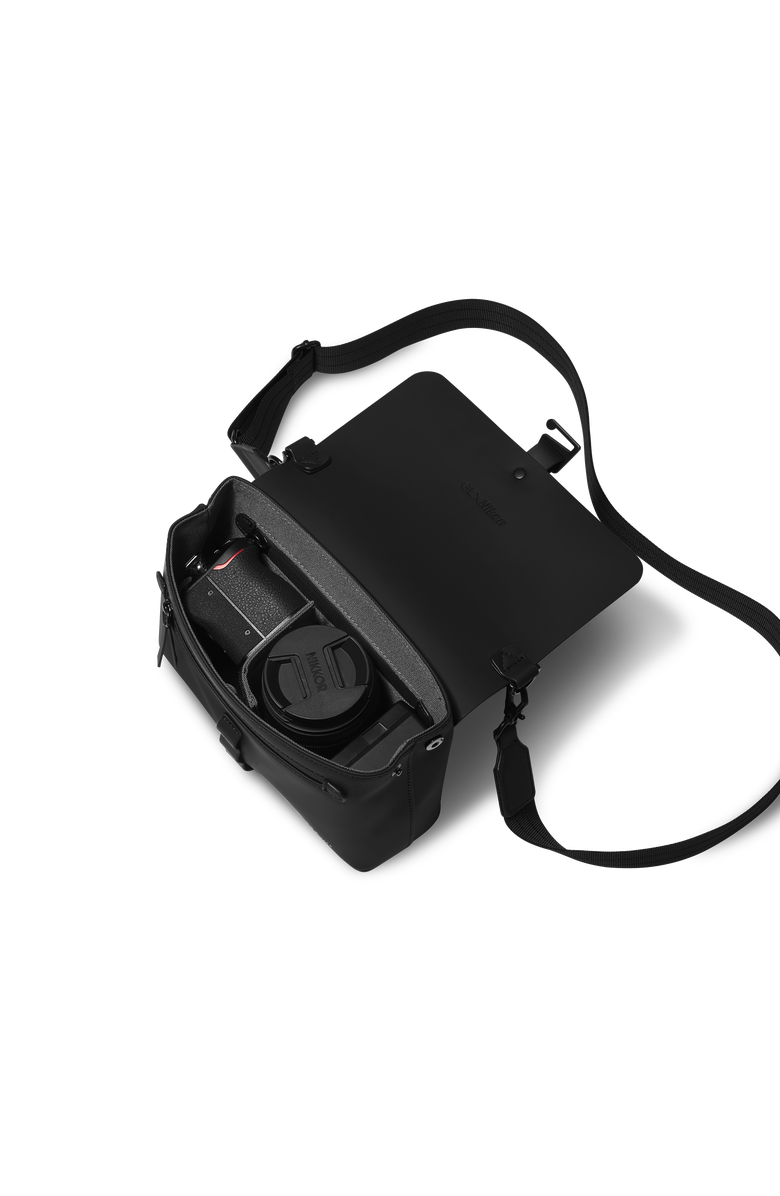 Gaston Luga GL X Nikon Crossbody, Alternate, color, Black