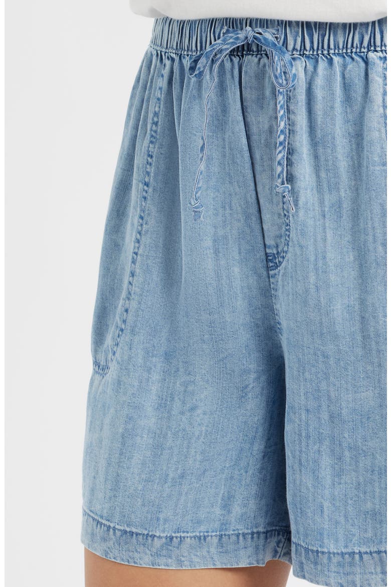 Yoko Tie Waist Chambray Shorts, Alternate, color, MEDIUM WASH