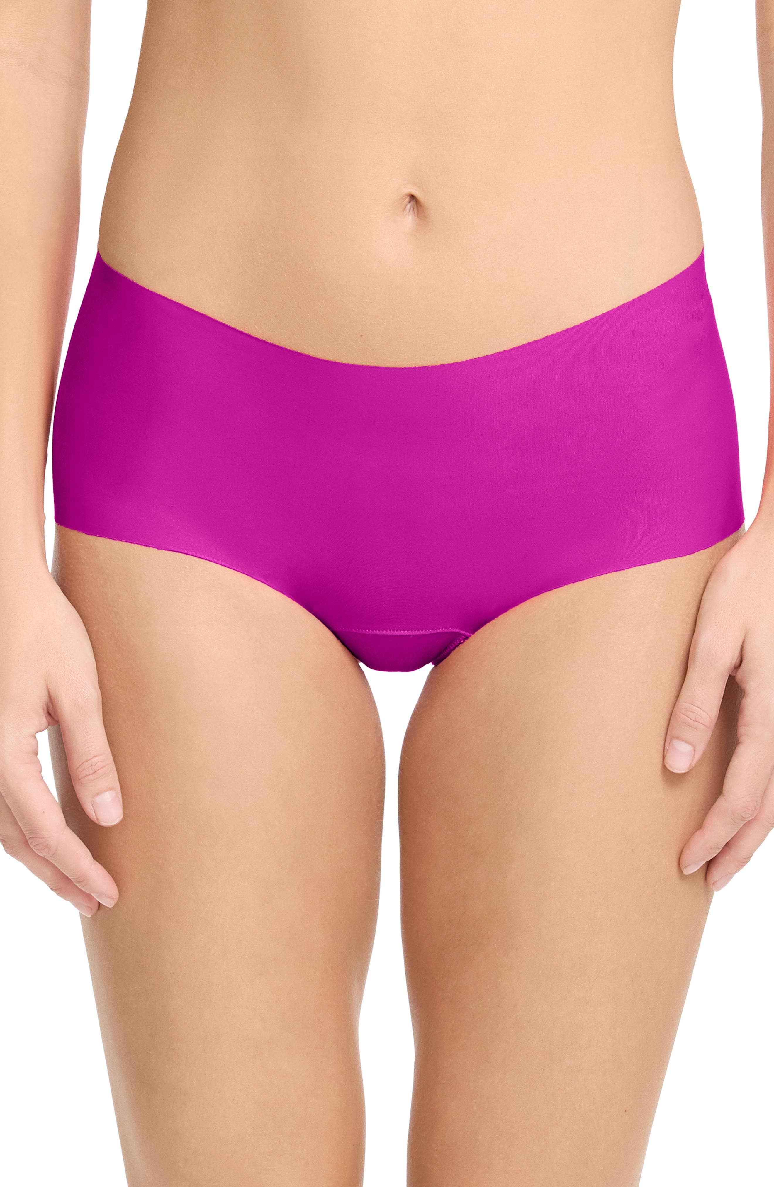 HOT FUCHSIA