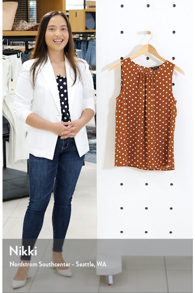 Print Sleeveless Top video