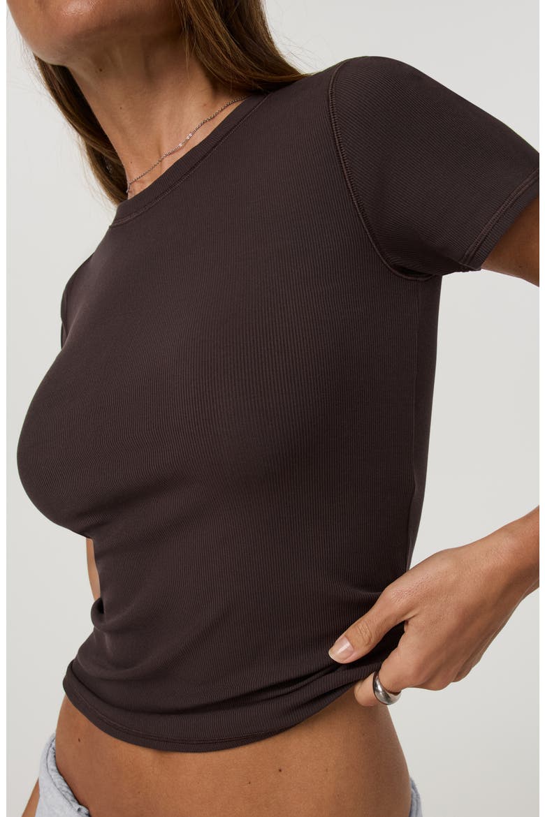 Pose Fitted Tee 2.0, Alternate, color, FRENCH ROAST