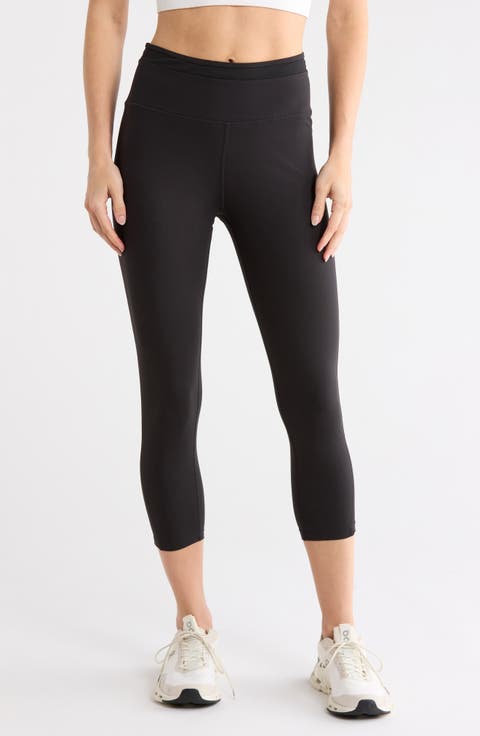 Groove Mesh Capri Leggings