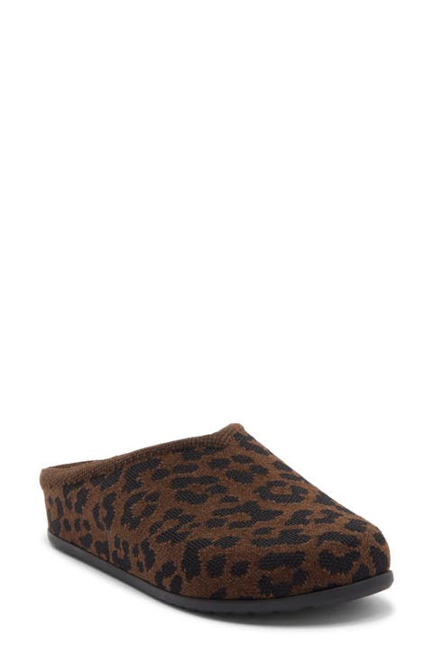 The ReVelvet Casual Clog