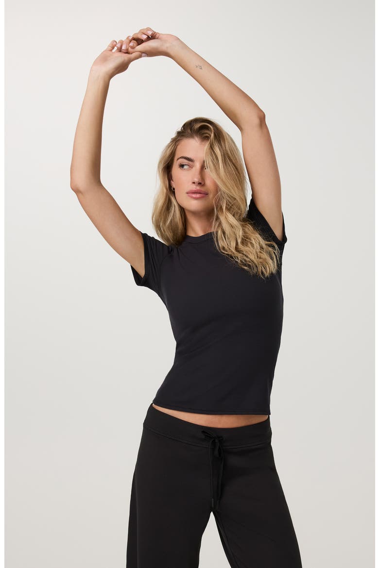Pose Fitted Tee 2.0, Alternate, color, BLACK