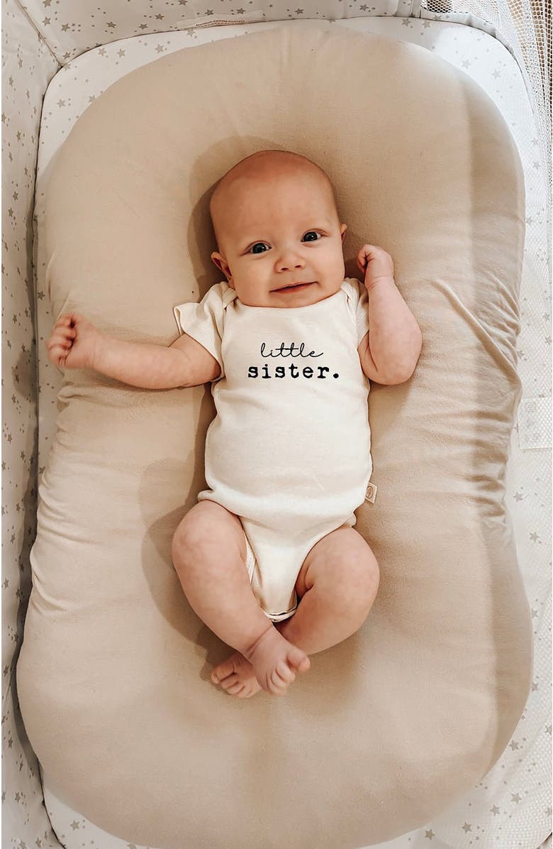Tenth & Pine Little Sister Organic Baby Bodysuit, Alternate, color, Natural Black Lettering