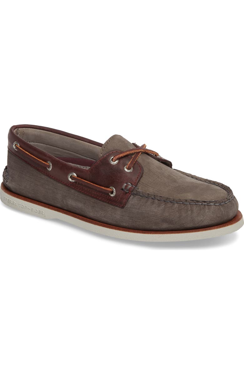SPERRY TOP-SIDER<sup>®</sup> Sperry Gold Cup - Authentic Original Boat Shoe, Main, color,