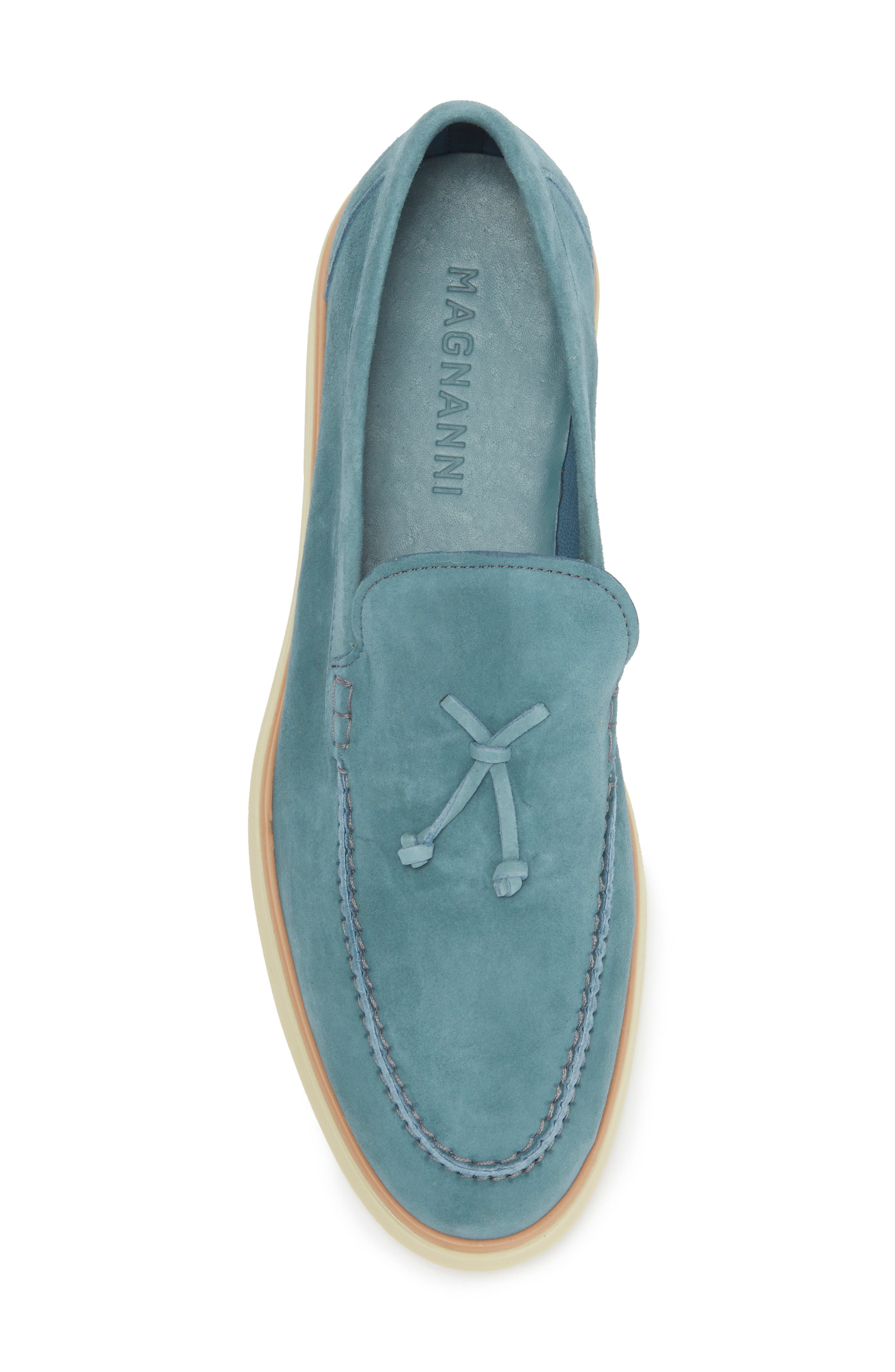 Magnanni Beignet Tassel Loafer, Alternate, color, 