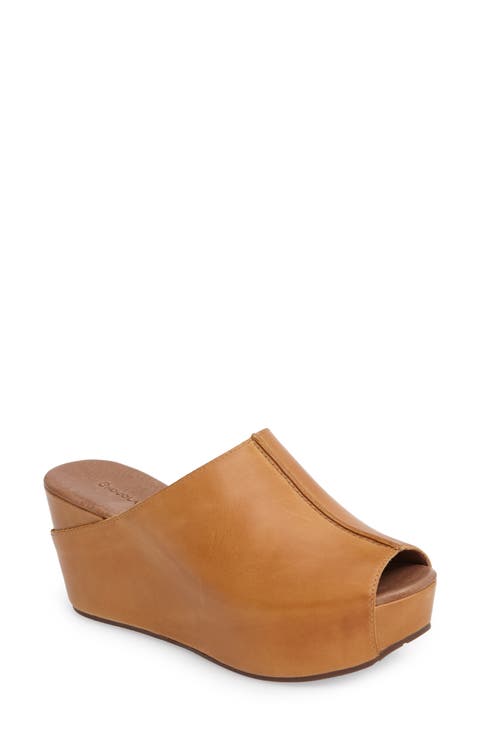 Wynn Peep Toe Mule
