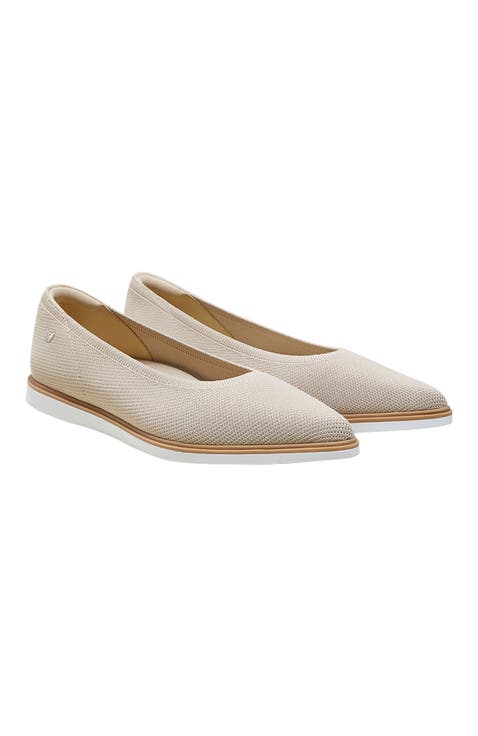 Pointed-Toe All-Day Standing Flats