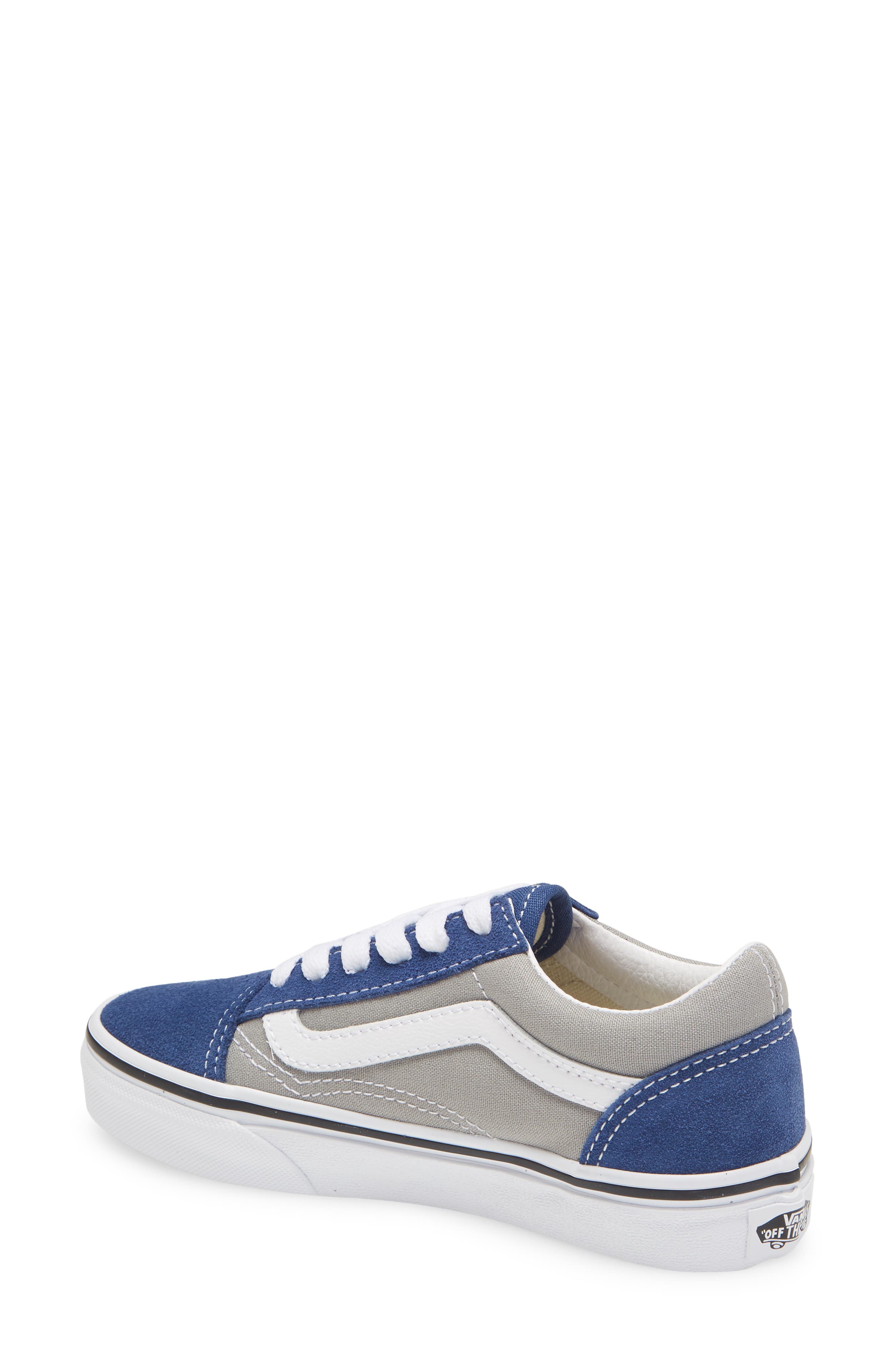 Vans Old Skool Sneaker, Alternate, color, 