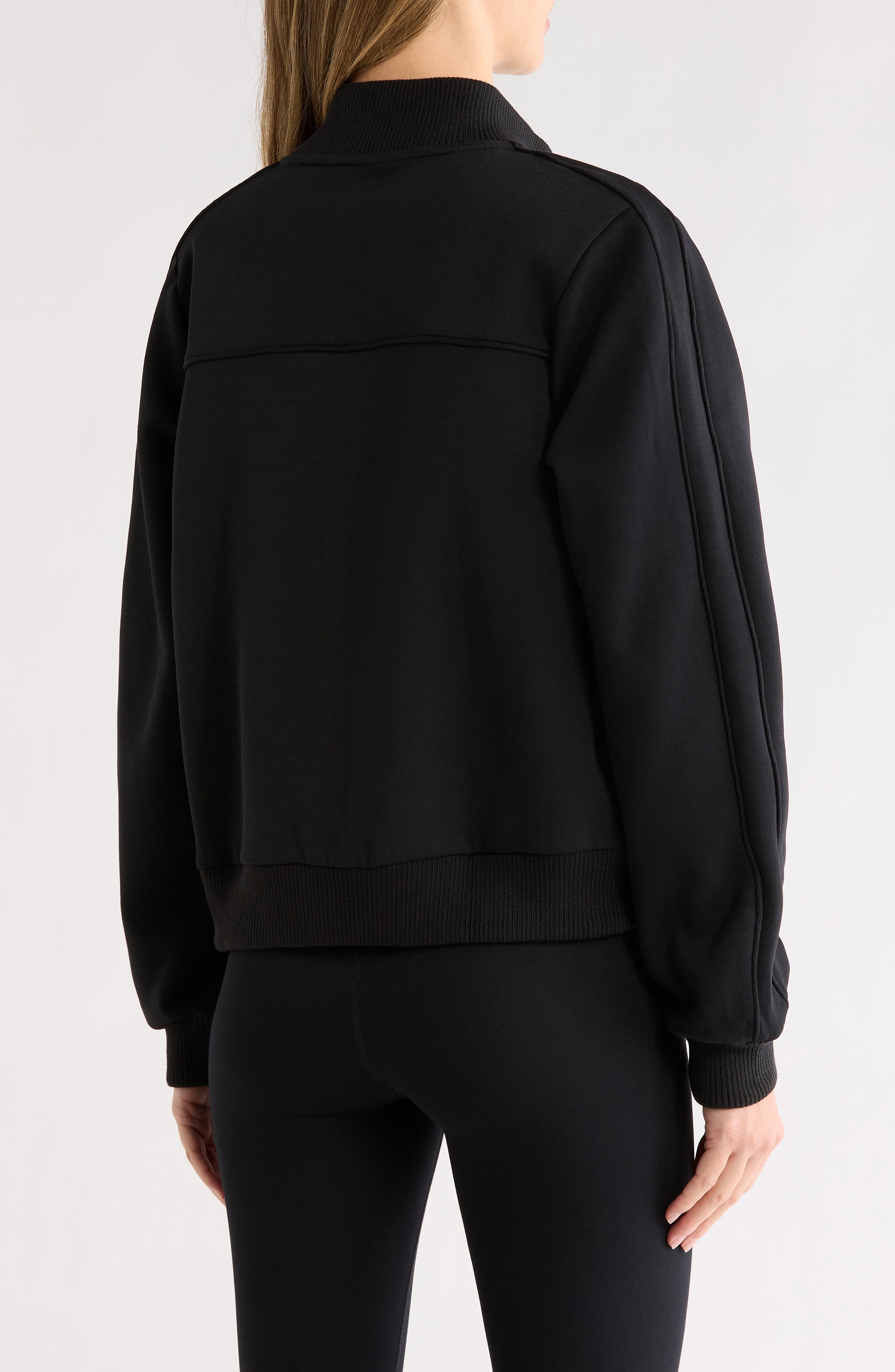 Active Move Jacket - image 2