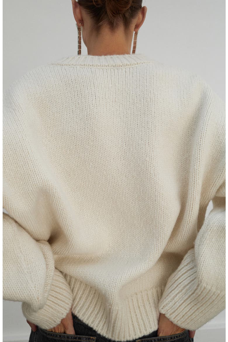 Selection Chunky V-Neck Sweater, Alternate, color, ECRU