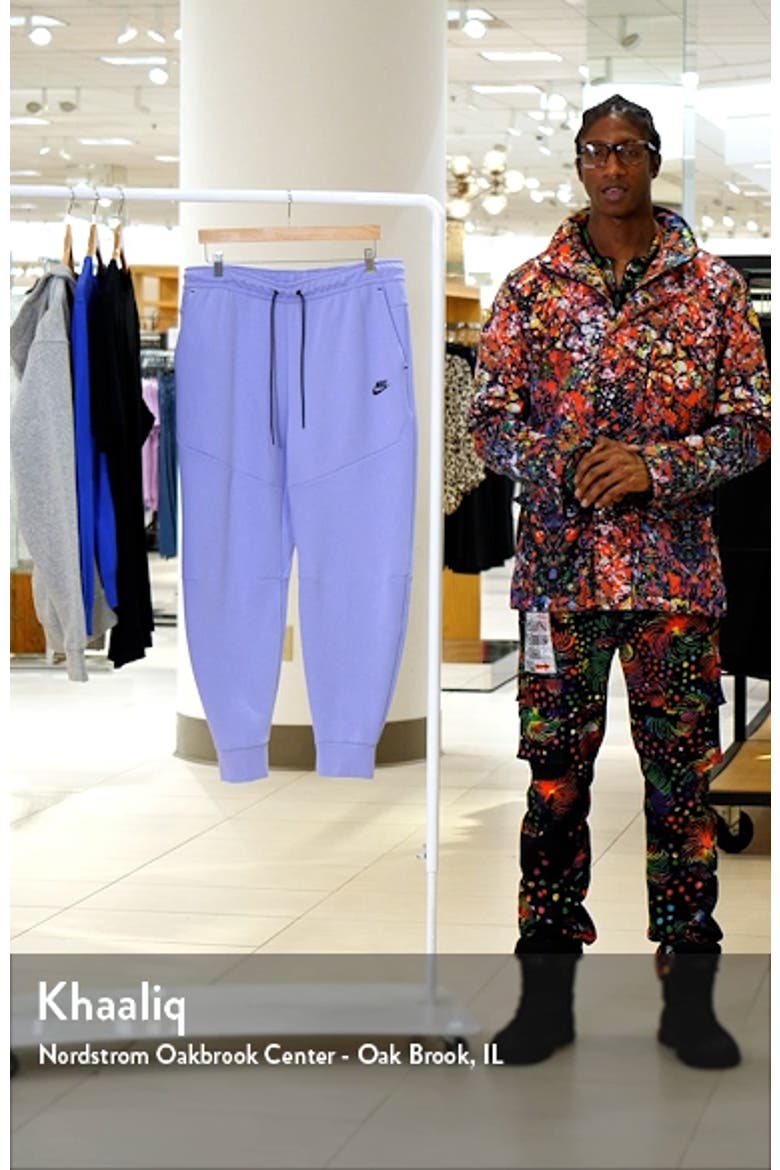 Tech Fleece Jogger Sweatpants video
