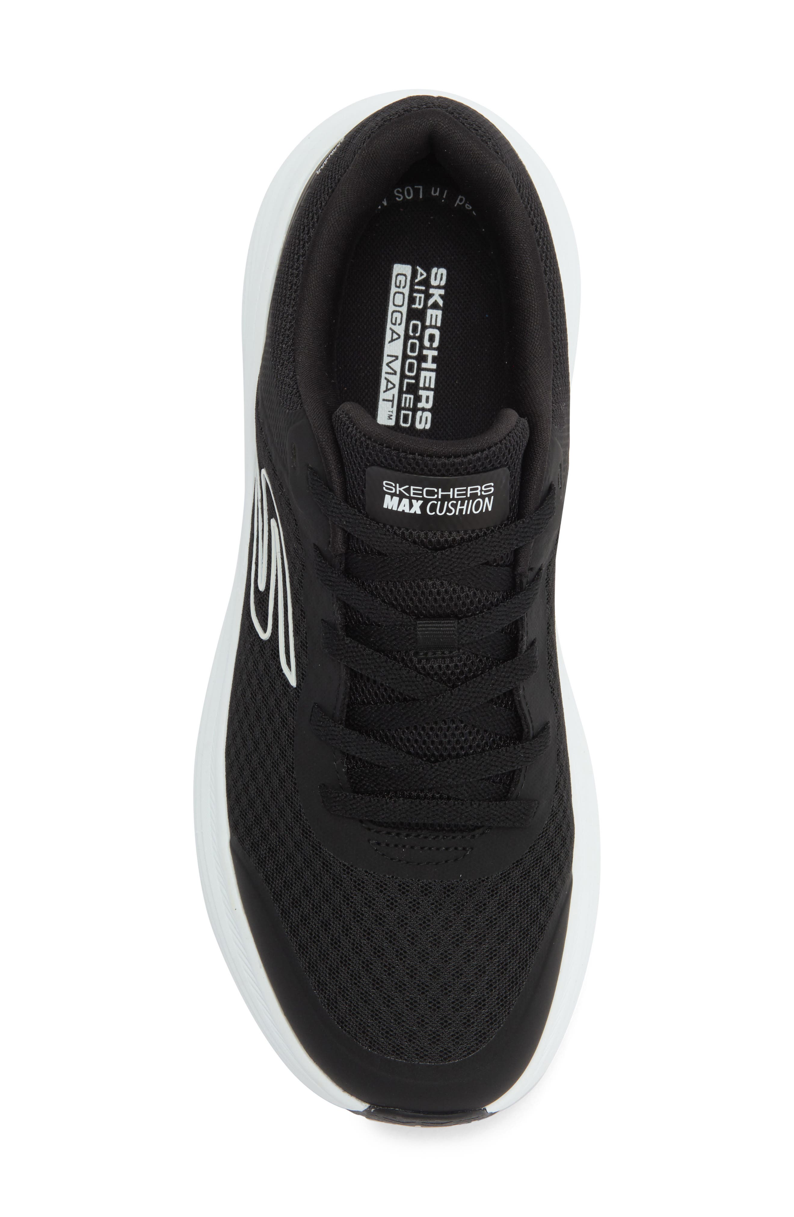 Max Cushioning Endeavour Running Shoe, Alternate, color, BLACK/ WHITE