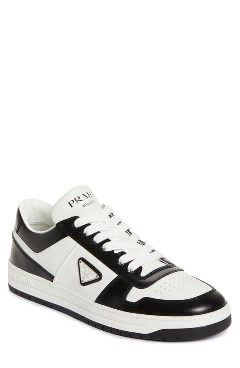 【PRADA】カットアウトディテールバレリーナ☆SALE中 Prada Women's' Brushed Leather Cut-Out Pumps in Black | LN-CC®