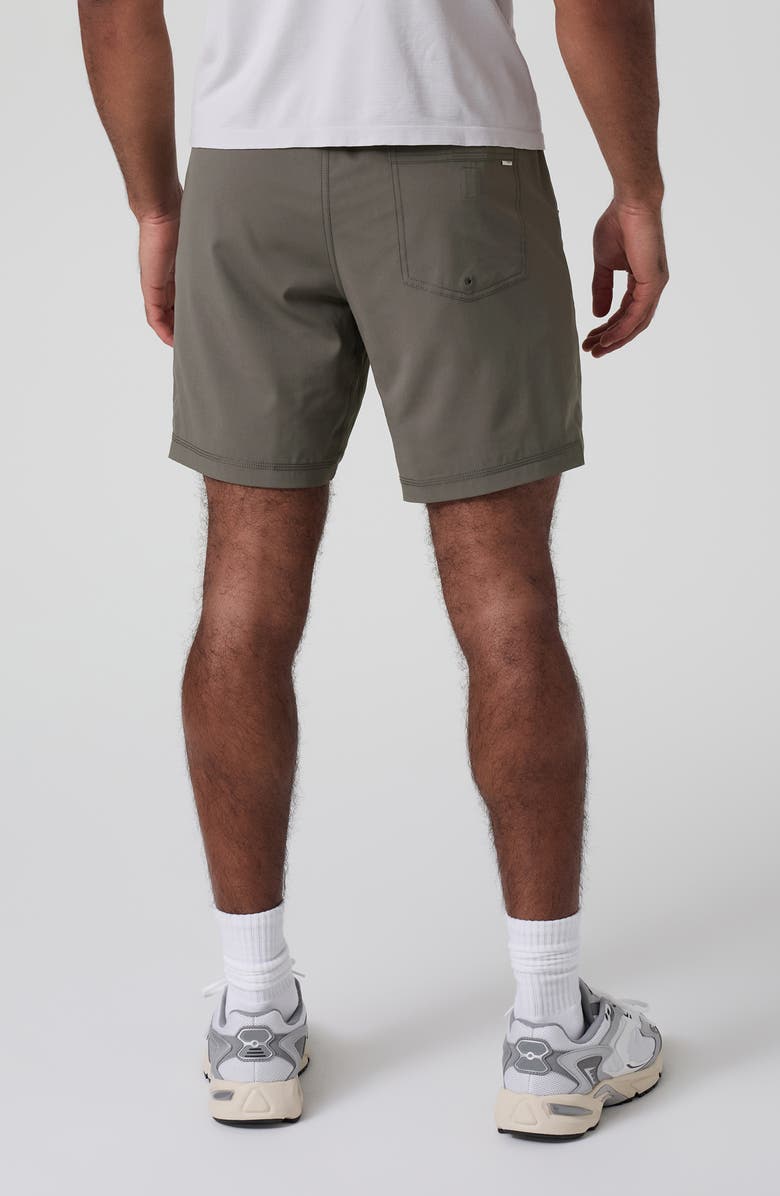 Vuori Kore Shorts, Alternate, color, Warm Grey
