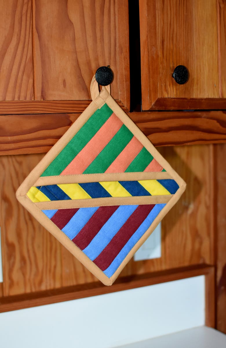 Dusen Dusen Quilted Potholder, Alternate, color, 