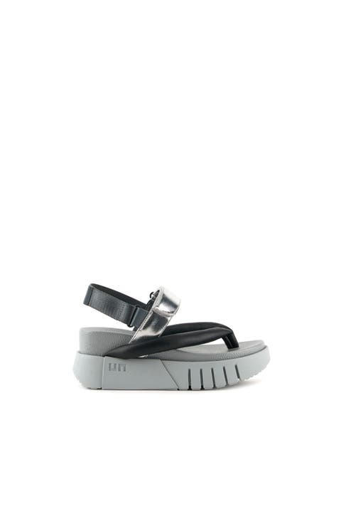 Delta Tong Sandals