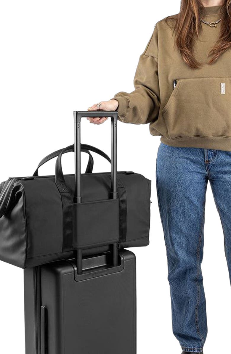 Portland Gear Cascade Duffle Bag, Alternate, color, Black
