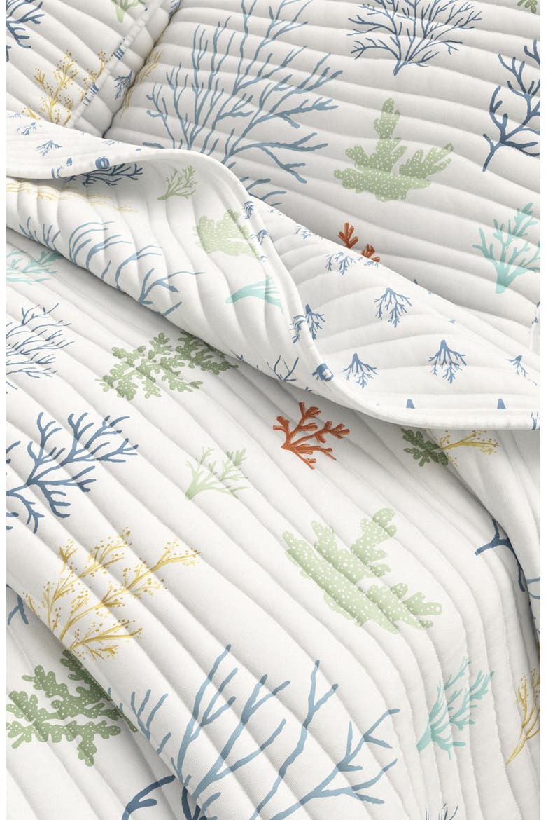 Colorful Coastal Coral Quilt Set, Alternate, color, PASTEL CORAL