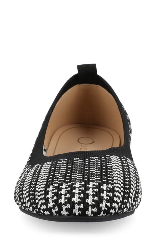 Journee Collection Tru Comfort Foam Maryann Flat In Black/white