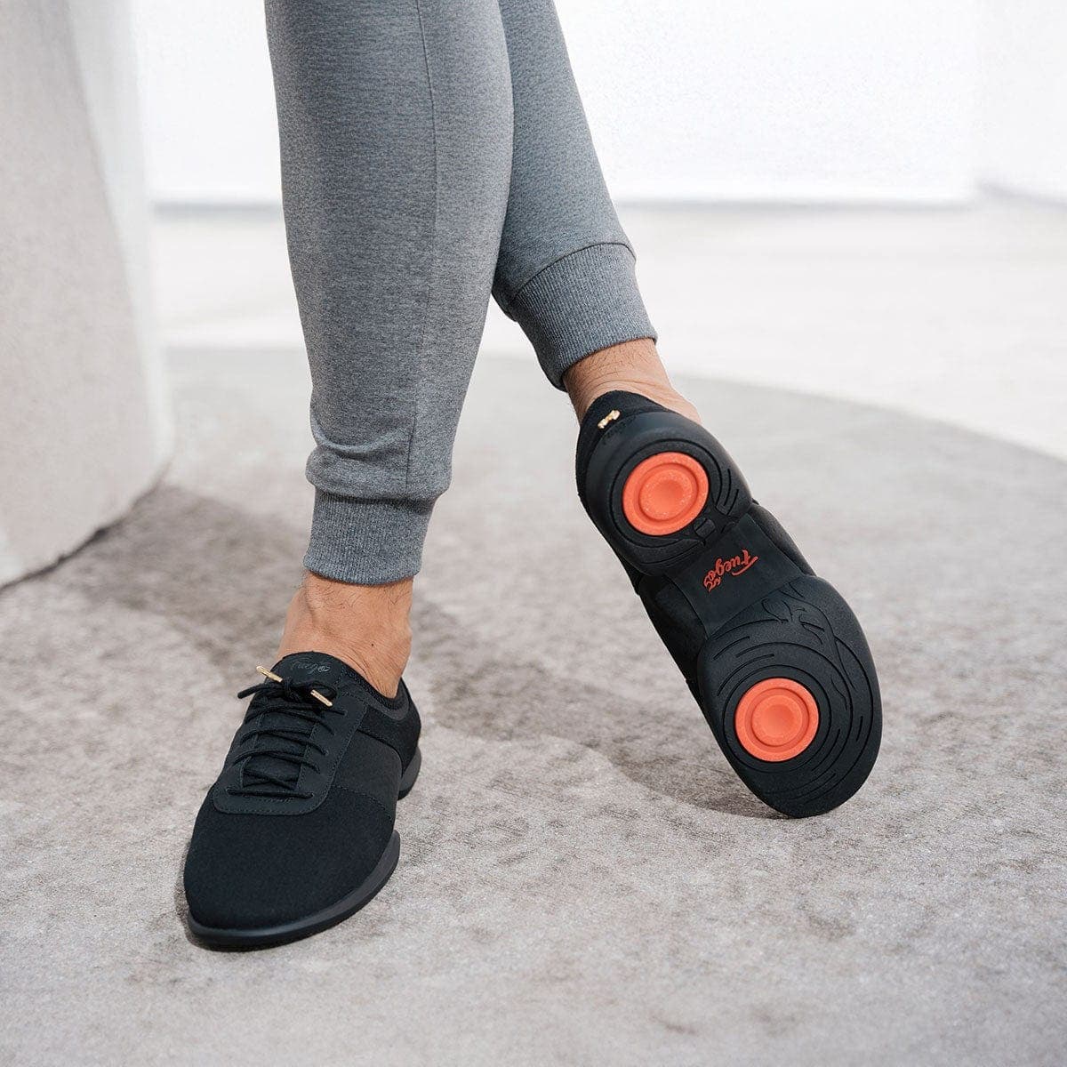 Fuego Men's Split-sole Sneaker, Alternate, color, All-Black