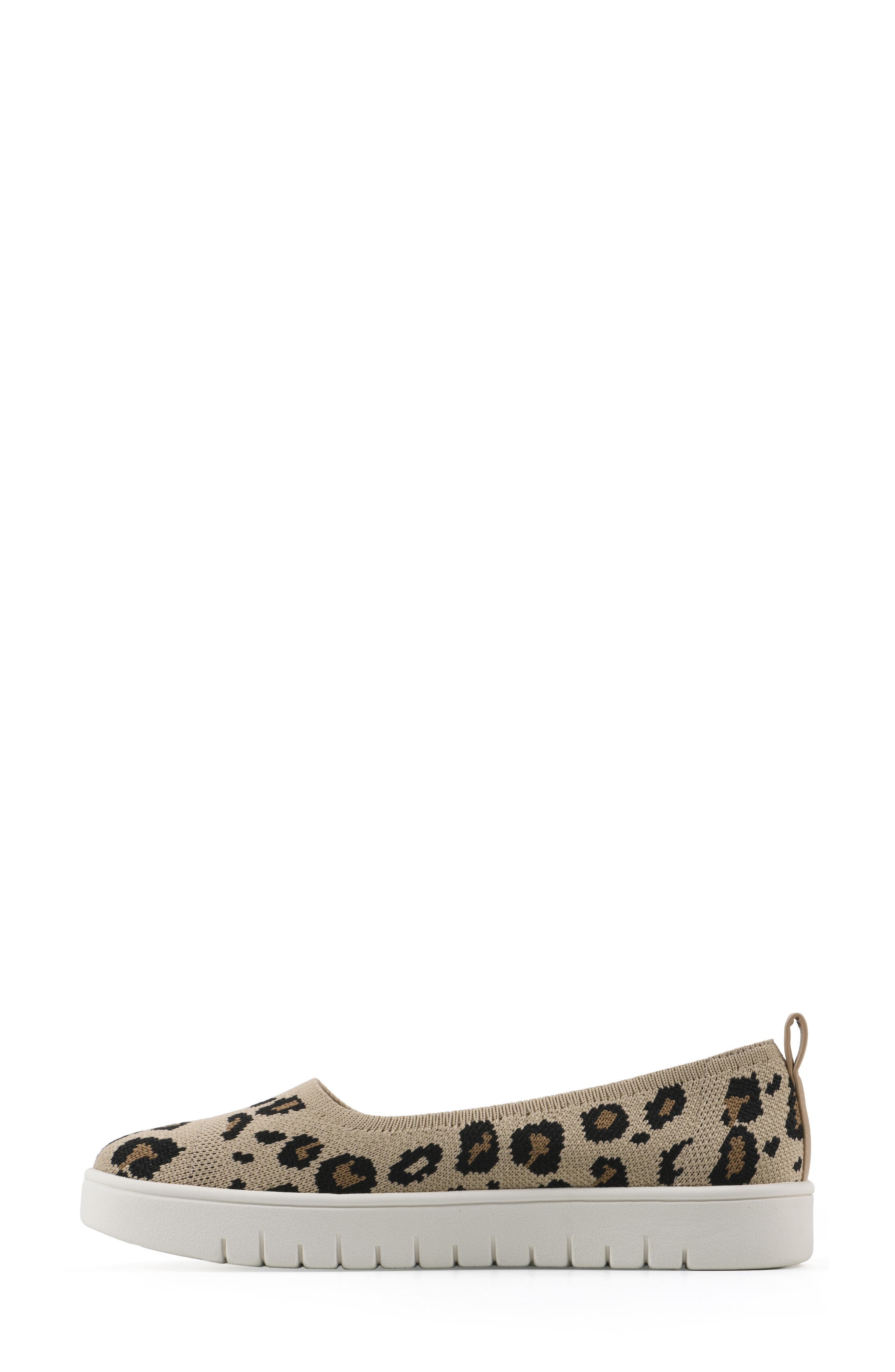 Naveen FOM Recovery Flat, Alternate, color, LEOPARD/ FABRIC
