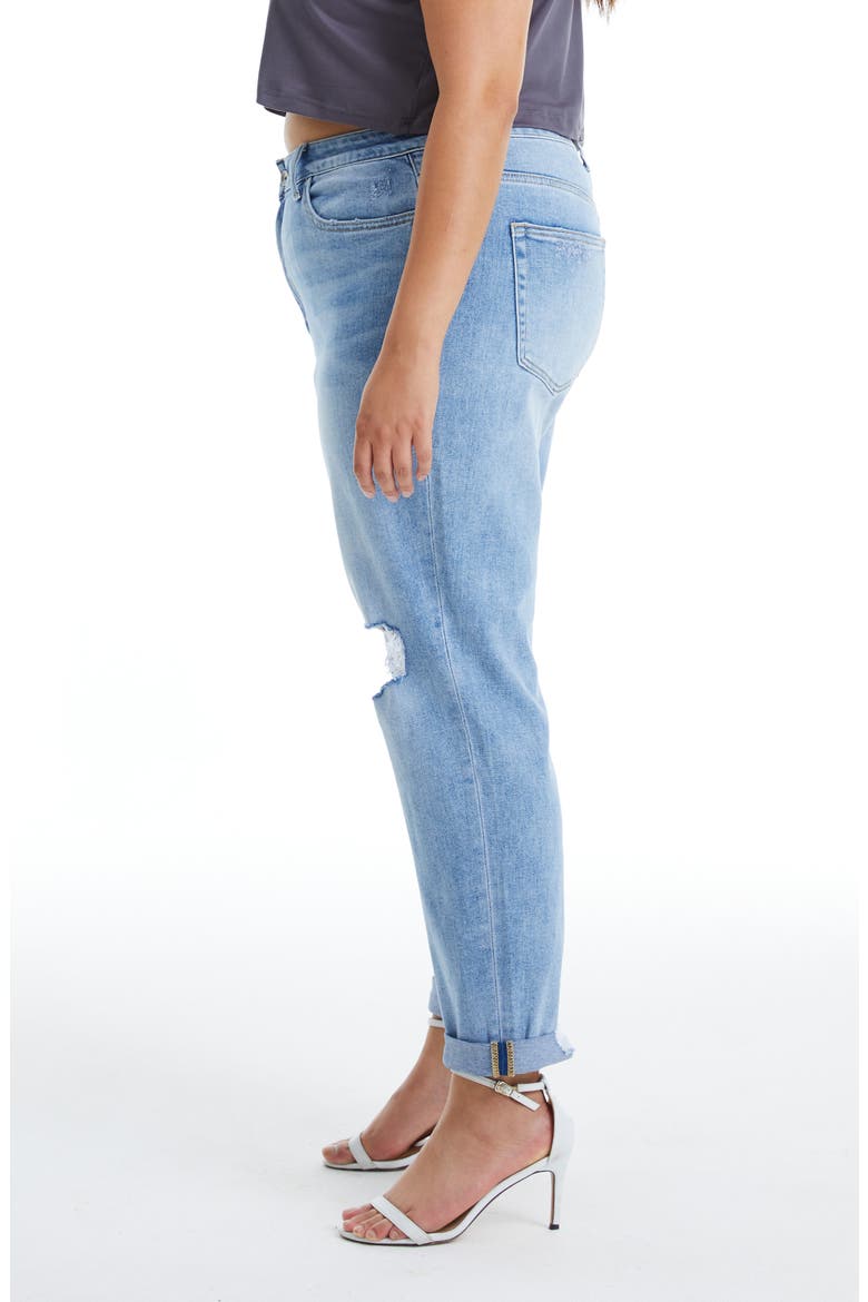 High Rise Distressed Relaxed Boyfriend Jeans, Alternate, color, MEDIUM BLUE