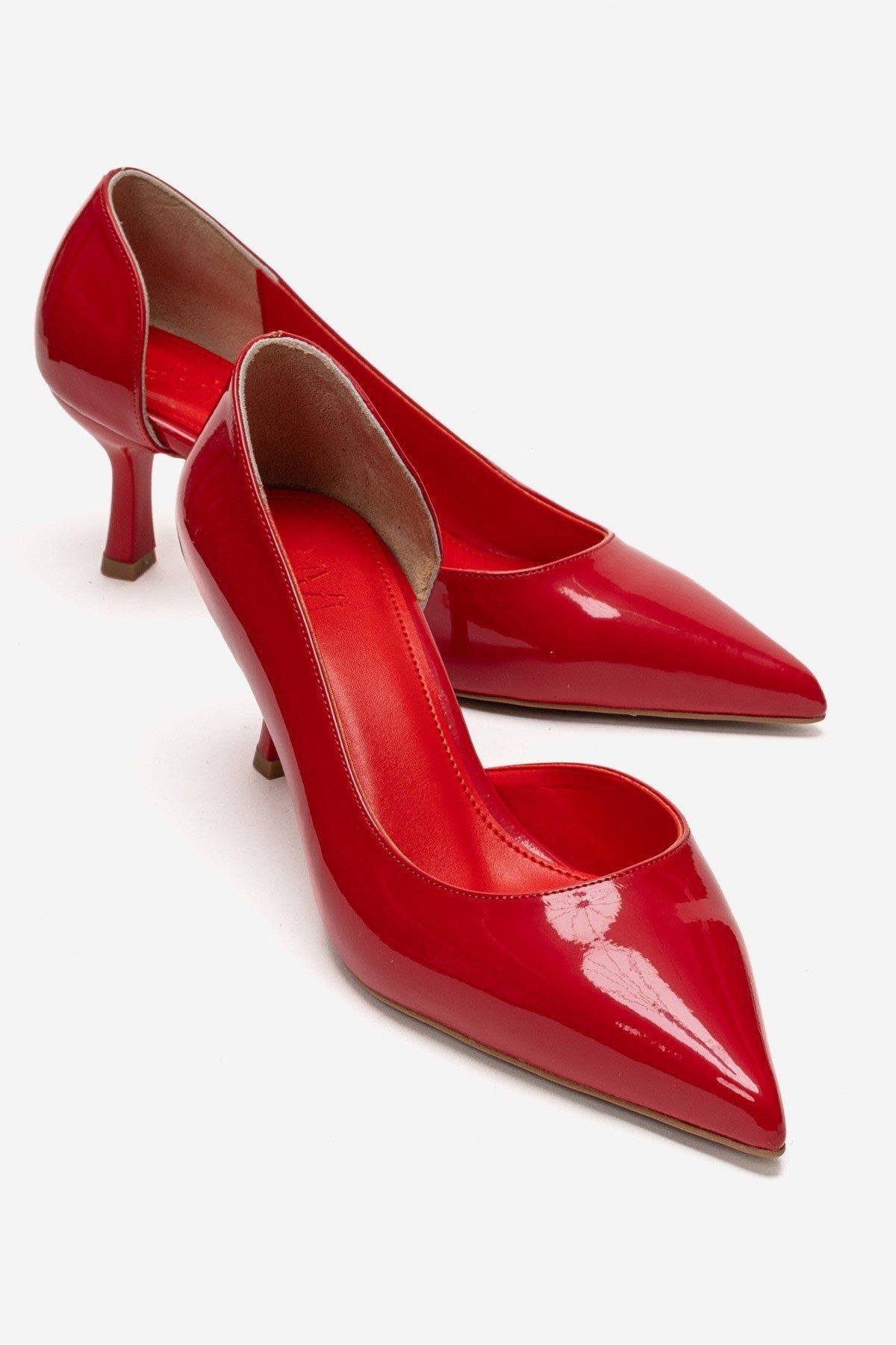  Red Patent